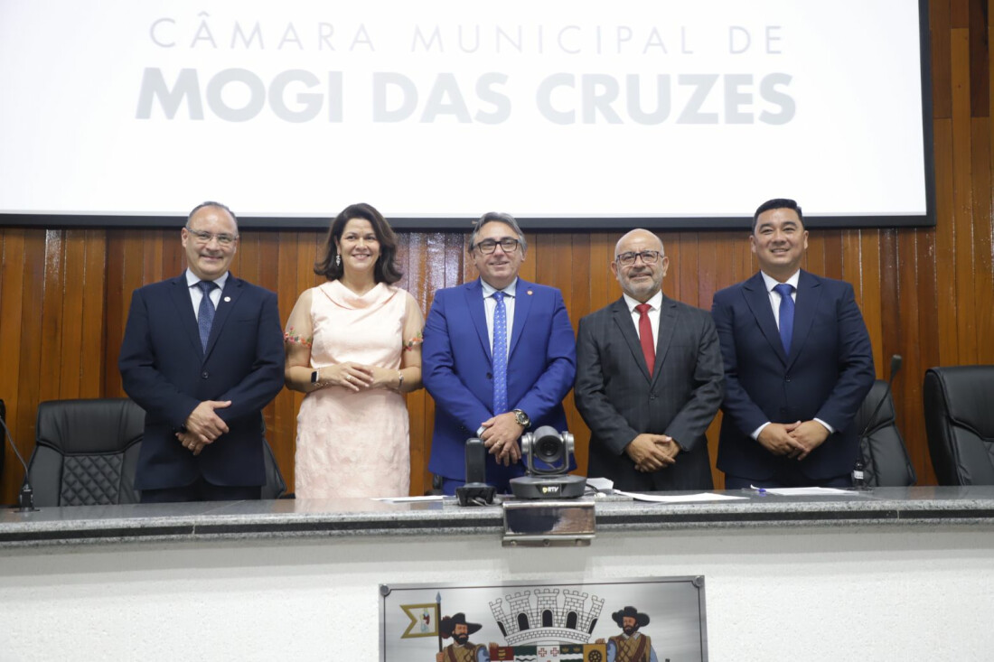 Farofa é reeleito presidente da Câmara de Mogi para o biênio 2025/2026
