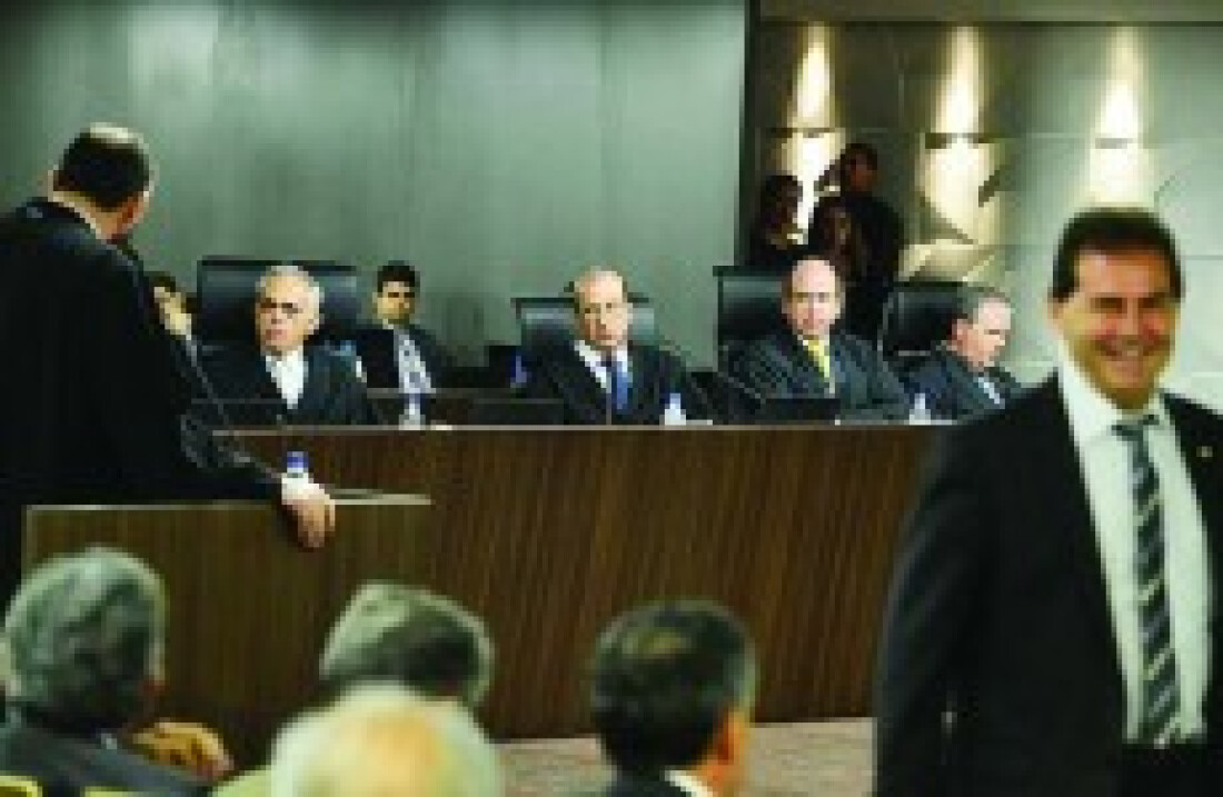 TCU recomenda rejeição das contas de 2014 do governo