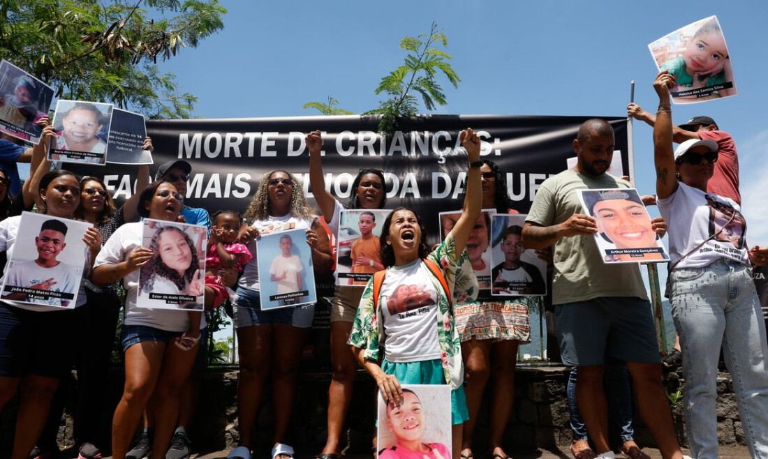 Em cartão postal do Rio, ONG pede volta de memorial de crianças mortas
