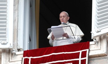 Papa Francisco nomeia primeira mulher para gabinete chave da Igreja