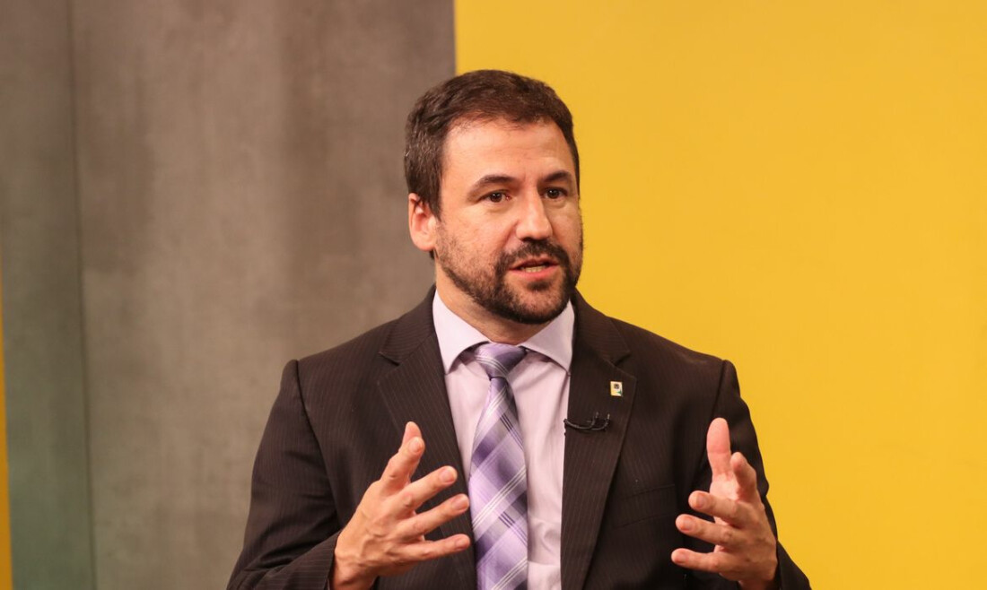 Meta rejeita soberania de países em ambiente digital, diz secretário