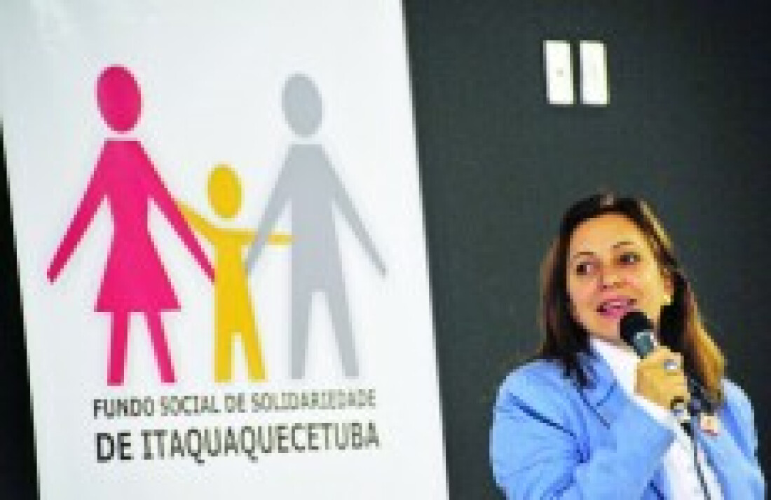 Fundo doa mais de 450 cestas básicas a carentes