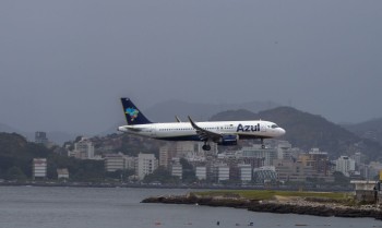 Preço médio de passagens aéreas diminuiu 5,1% em 2024, diz minstro