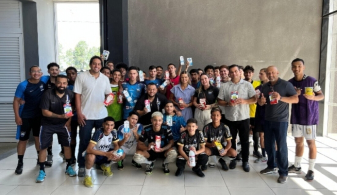 Fundo Social de Mogi recebe 506 litros de leite em campanha do Inter Mogi 