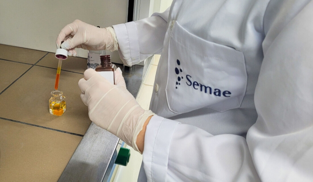 Semae realiza 26 mil análises mensais para garantir qualidade da água em Mogi 