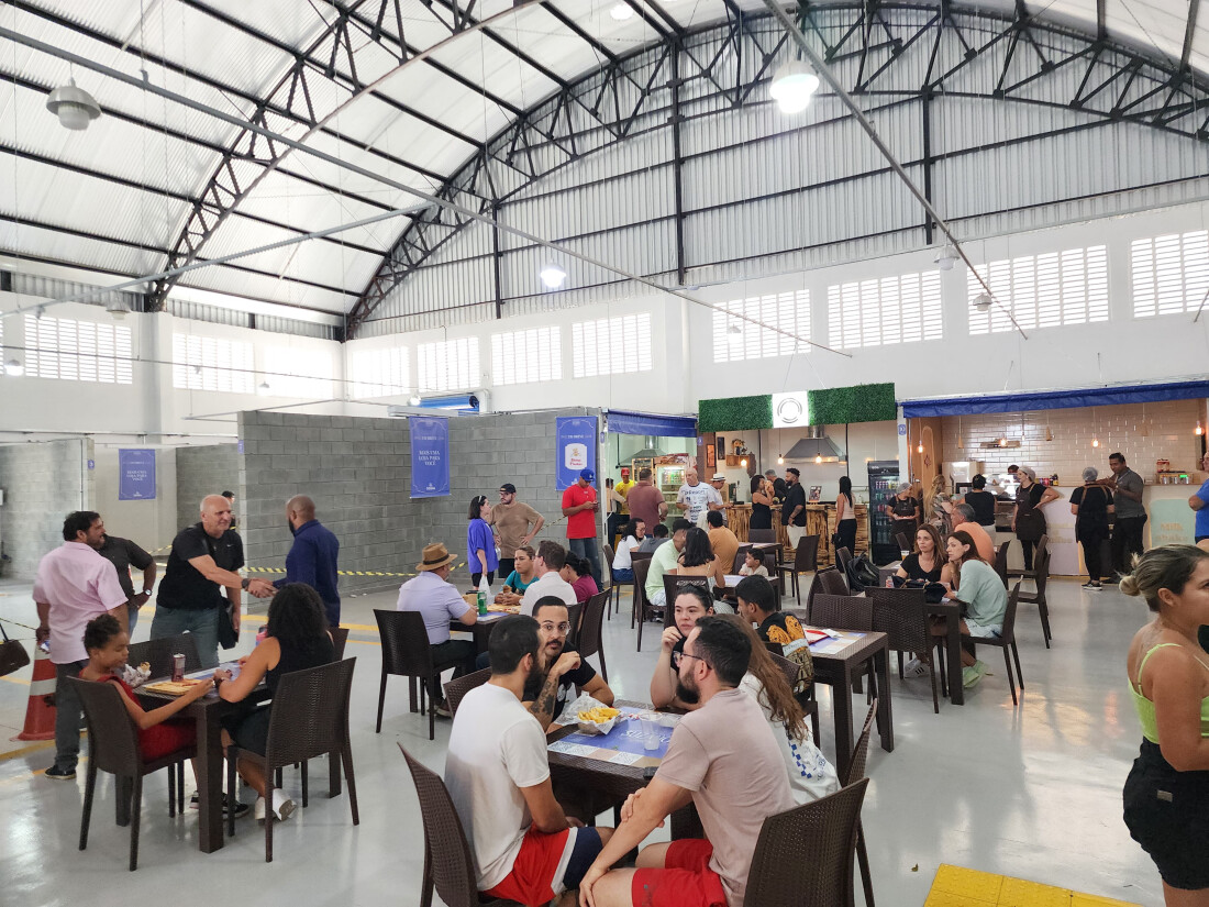 Mercado Municipal de Suzano recebe mais de 2 mil pessoas no primeiro final de semana