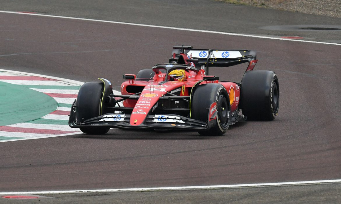 Fórmula 1: Lewis Hamilton faz sua estreia na pista pela Ferrari