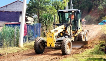 Mutirão de zeladoria no Botujuru tem cerca de 130 toneladas de lixo retirado 
