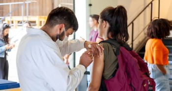 Chikungunya: vacina do Butantan mantém produção de anticorpos em 98% dos imunizados