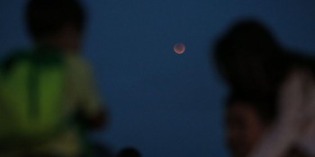 Eclipse lunar terá Lua de Sangue na madrugada desta terça-feira