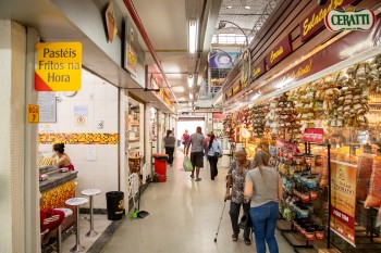 Mercado Municipal: símbolo da tradição da família mogiana 