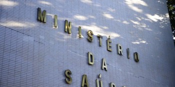 Saúde abre inscrições para curso de cuidados em caso de dor crônica