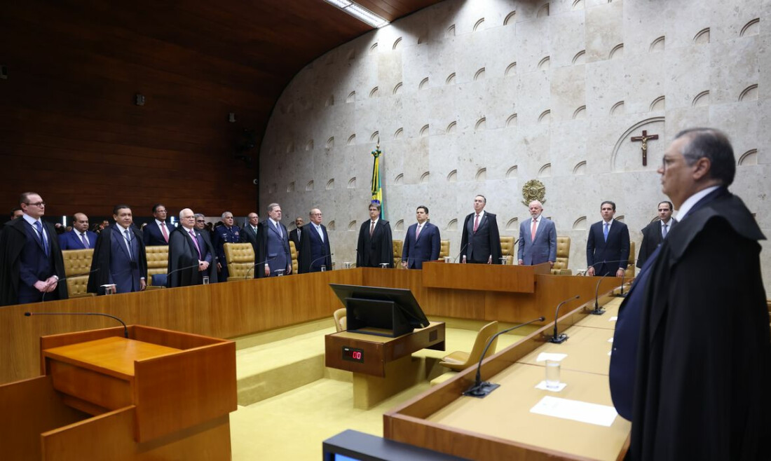 Barroso: Três Poderes estão unidos pelos princípios da Constituição