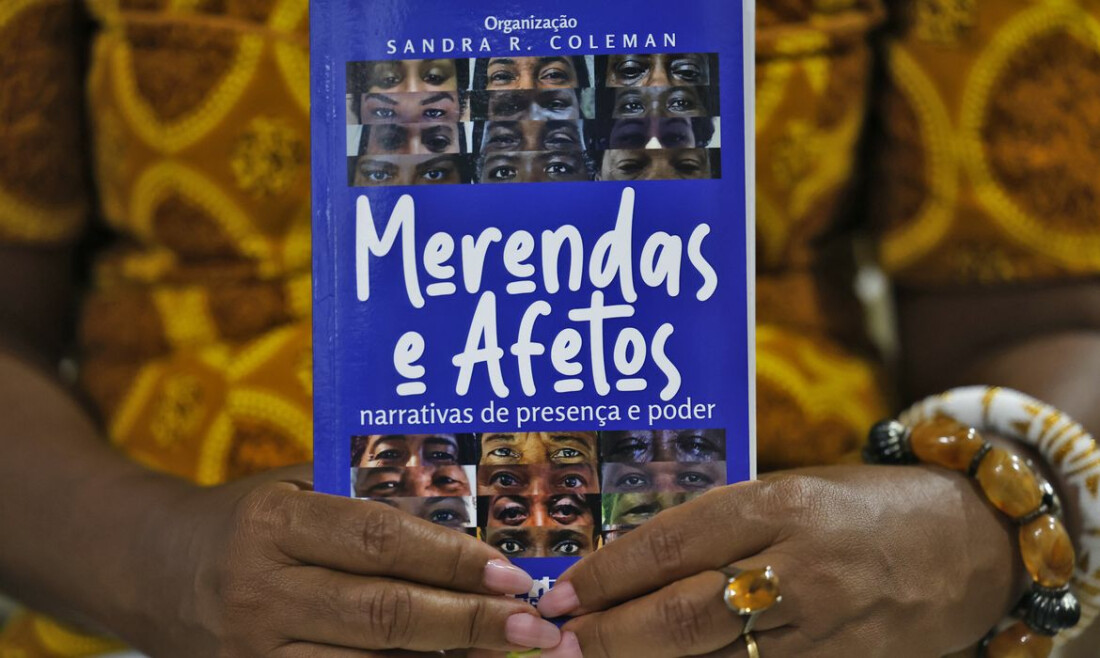 Afeto e invisibilidade: livro biografa 'tias' que trabalham em escolas