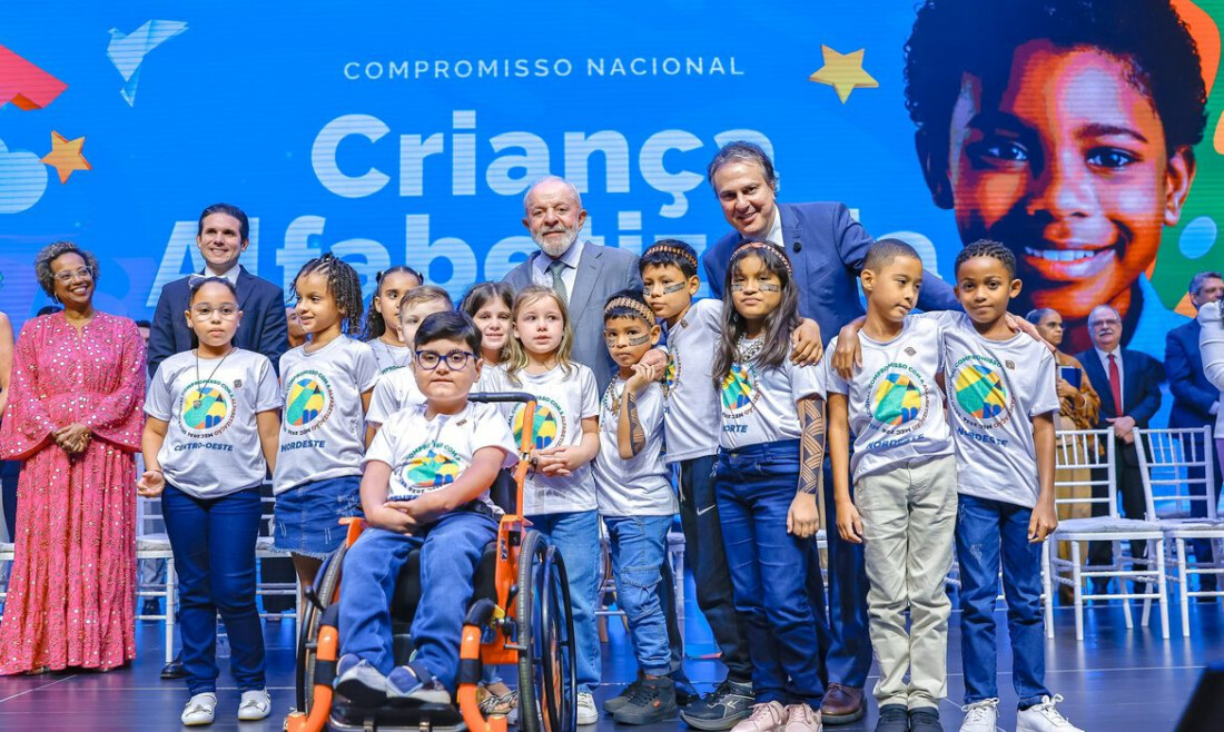 Lula diz que Brasil pode alfabetizar 80% das crianças até o 2º ano