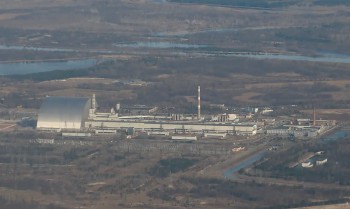 Ucrânia denuncia ataque contra central de Chernobyl; Rússia nega