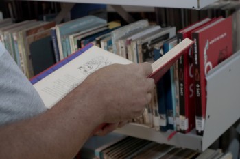 Cultura inicia campanha para arrecadação de livros em Suzano 