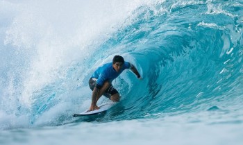 Brasil emplaca 6 surfistas nas oitavas de final da etapa de Abu Dhabi
