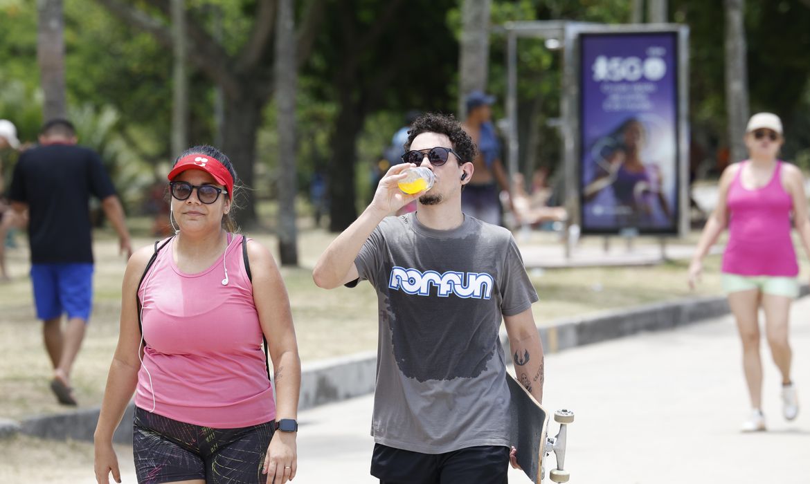 Rio alerta para calor extremo e chance de recorde nesta semana