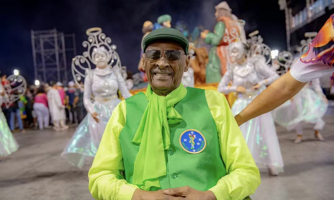 Morre Seo Carlão do Peruche, símbolo do carnaval de São Paulo