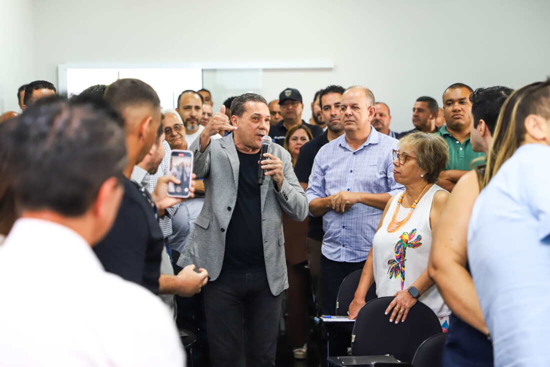 Secretários e coordenadores passam por capacitação em Ferraz