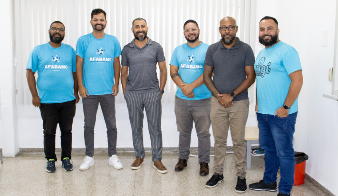 Secretaria de Educação reúne projetos de educação musical para planejamento