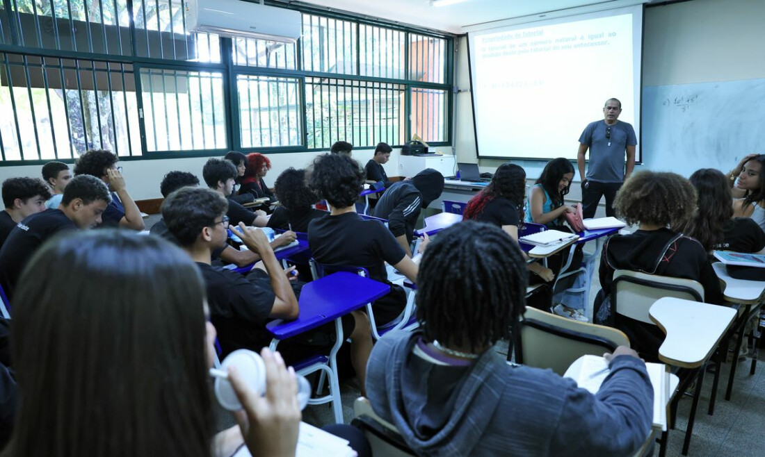 Pé-de-Meia chega hoje para quem se formou no ensino médio em 2024