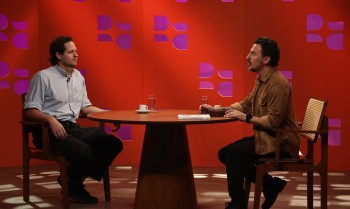 DR com Demori recebe o jornalista e escritor Vincent Bevins