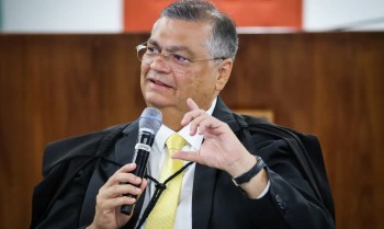 Dino defende Moraes após governo dos EUA criticarem decisões do STF