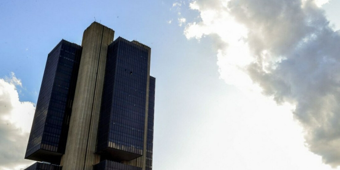 Capacidade de pagamento de famílias e microempresas piorou, diz BC