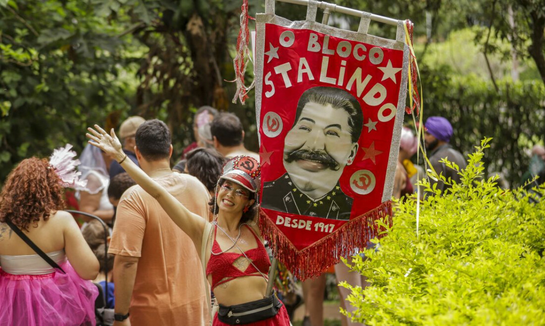 Bloco em Brasília divulga cortejo de carnaval em poema-charada
