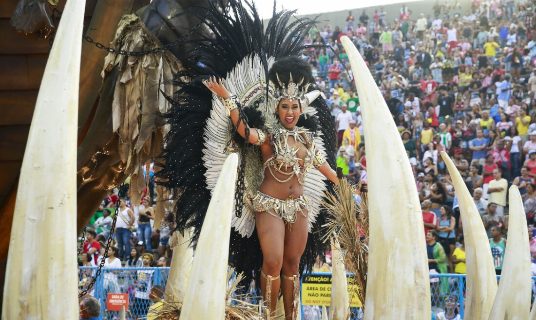Desfile na Sapucaí terá mais quatro escolas nesta segunda-feira