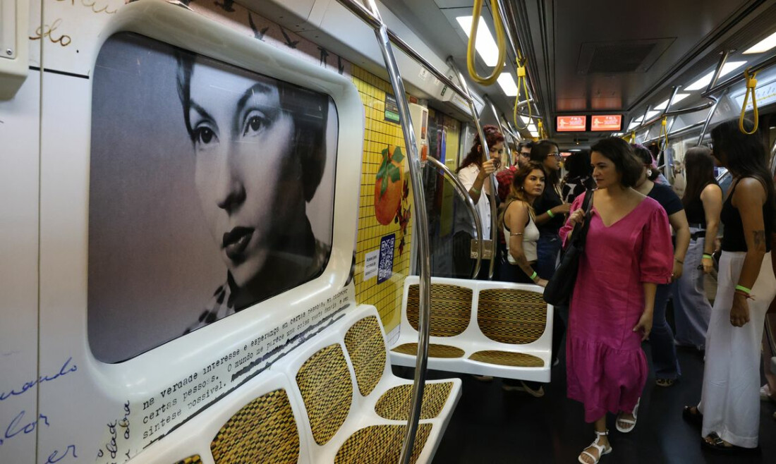 Estação de metrô em São Paulo recebe mostra de Clarice Lispector