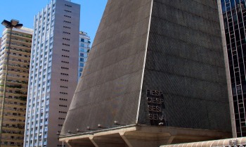 Fiesp projeta crescimento de 1,3% da produção industrial em 2025