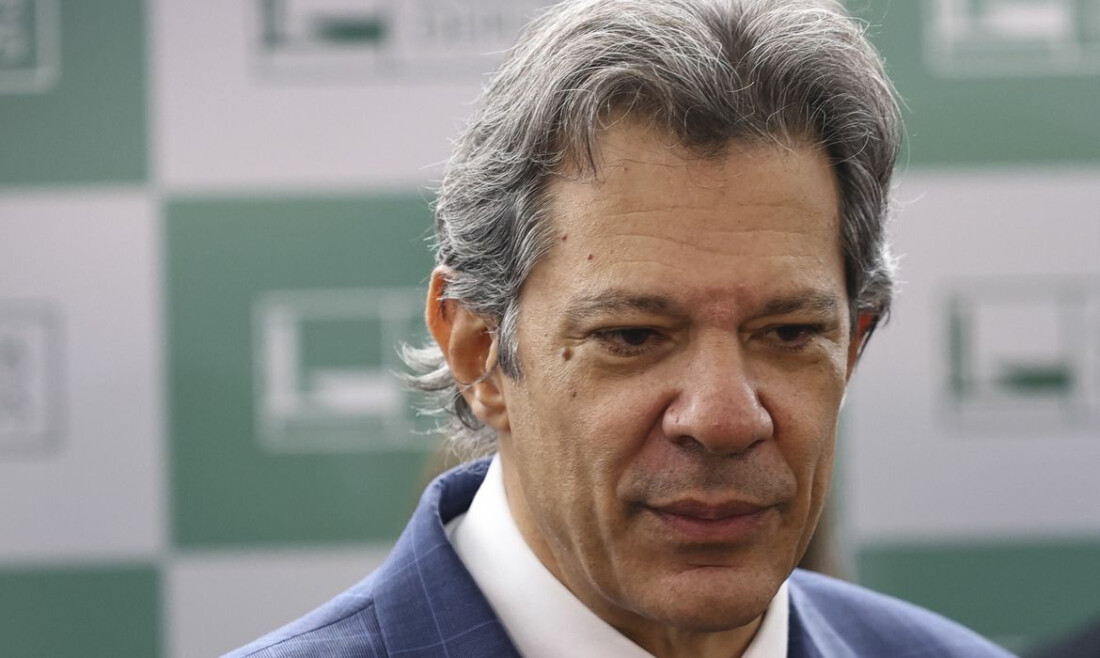 Ordem é negociar e não retaliar, diz Haddad sobre tarifas dos EUA