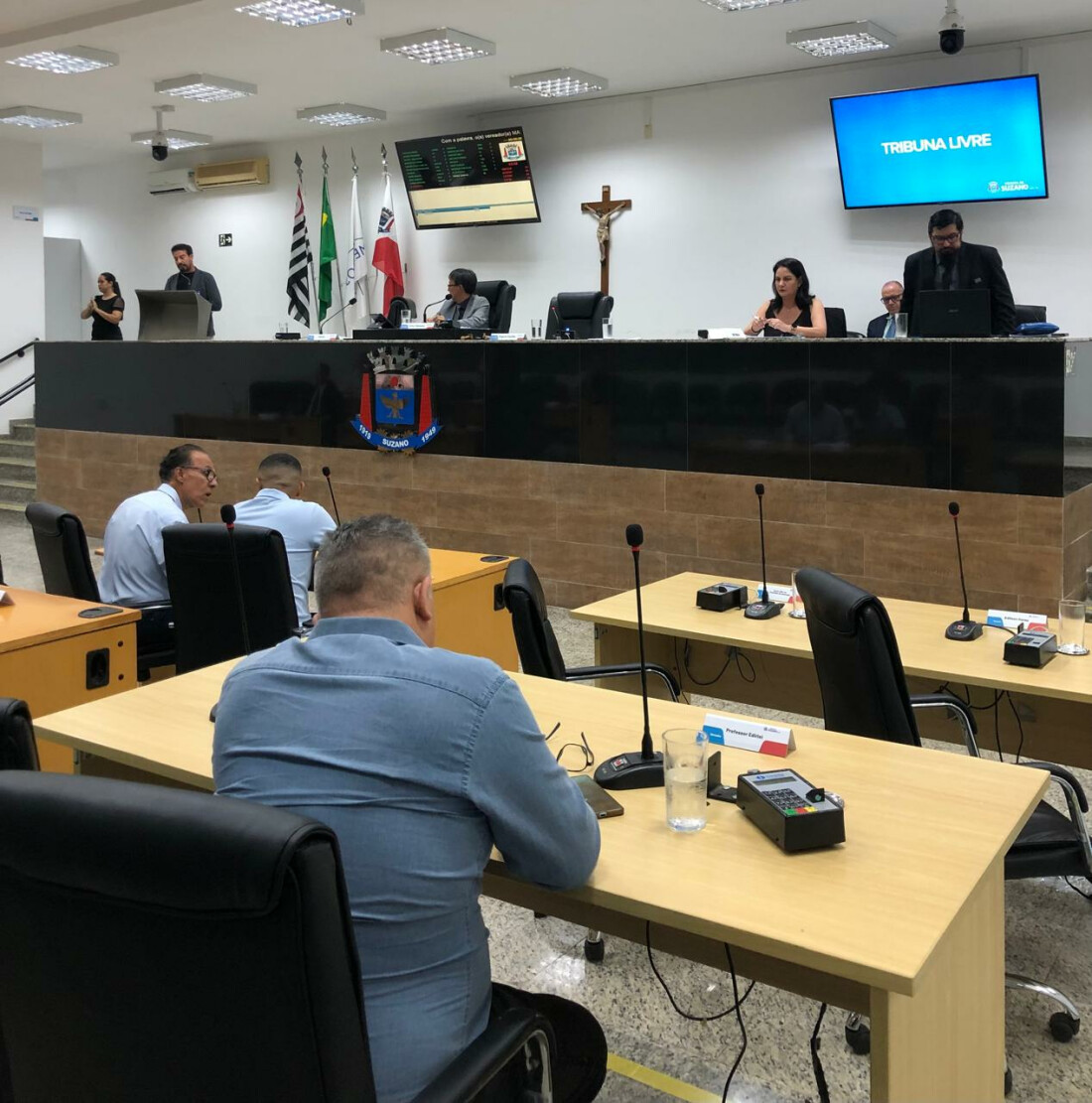 Mês da Mulher: Câmara de Suzano aprova resolução que cria “Galeria Lilás”