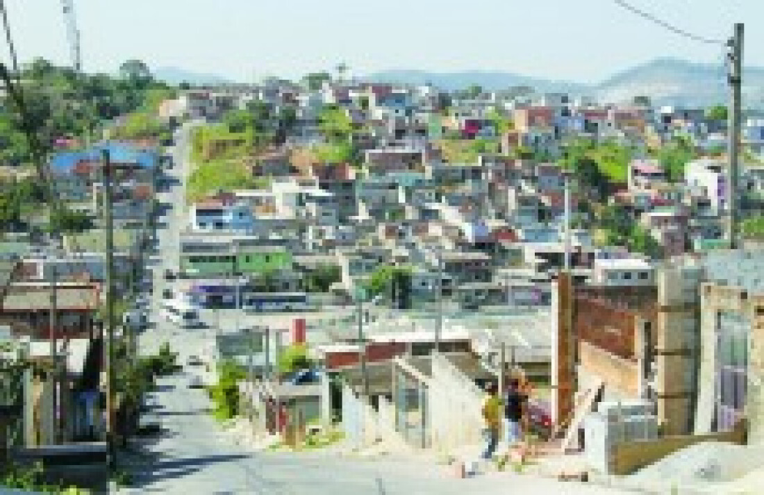 Tecnologia une vizinhos e ainda aproxima polícia da comunidade