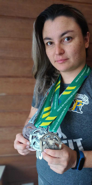Luciana Watanabe é premiada em campeonato sul-americano