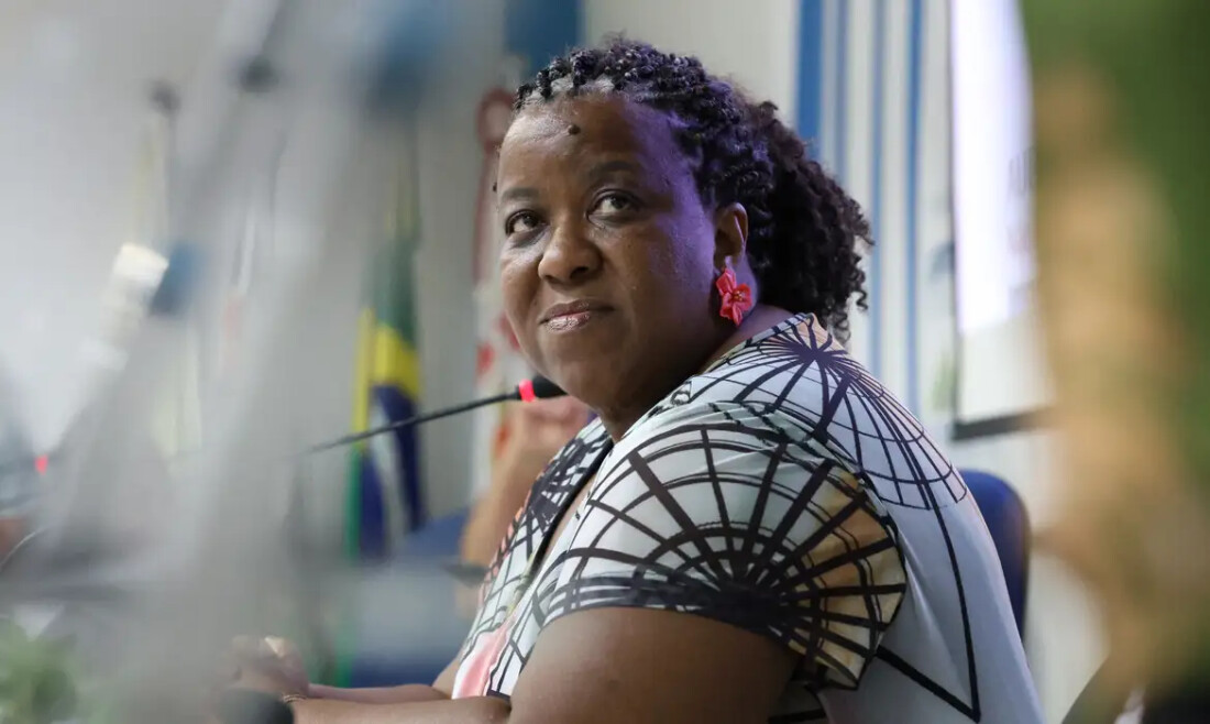 Ministra defende que investigar atos golpistas não viola direitos