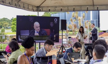 STF retoma julgamento sobre denúncia de Bolsonaro por trama golpista