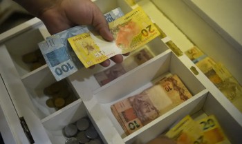 Endividamento volta a subir em São Paulo no mês de março