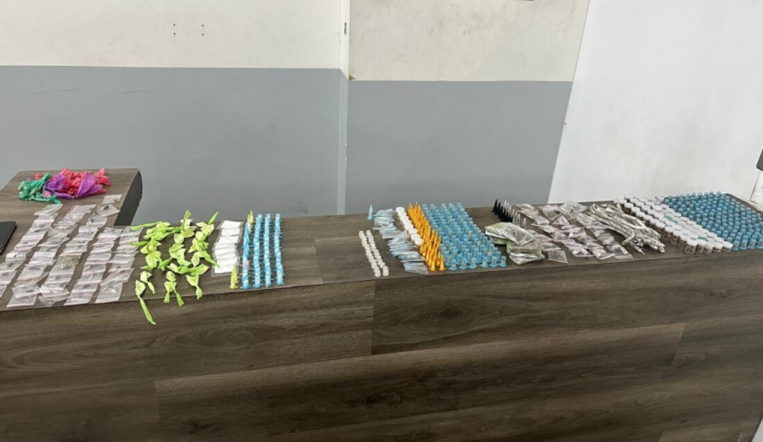 Operação Força Azul apreende entorpecentes, captura procurado e detém suspeitos