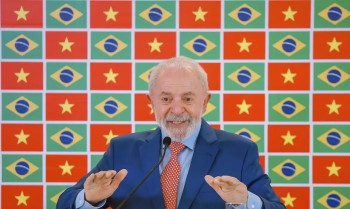 Lula não vê problema em ligar para Trump e discutir tarifas