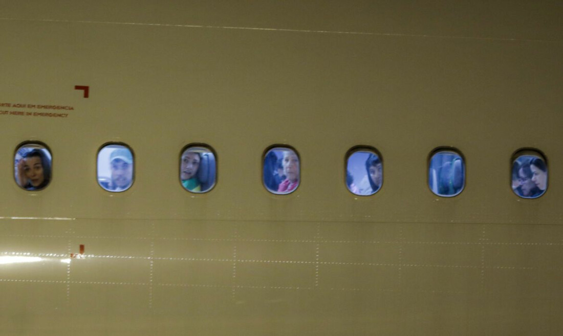 Maior parte de repatriados dos EUA é transportada para Minas