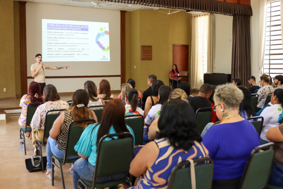 Vigilância Sanitária de Itaquá promove capacitação para o setor alimentício