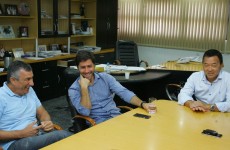 Suzano planeja decoração modesta