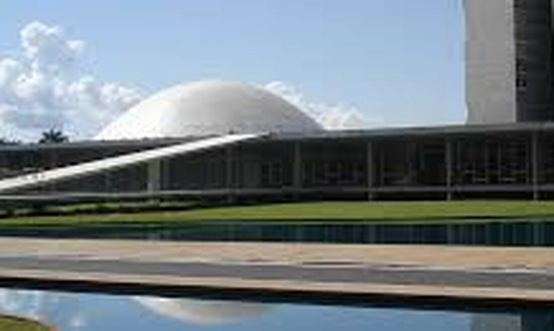 Senado aprova retaliação comercial às vésperas de tarifaço de Trump