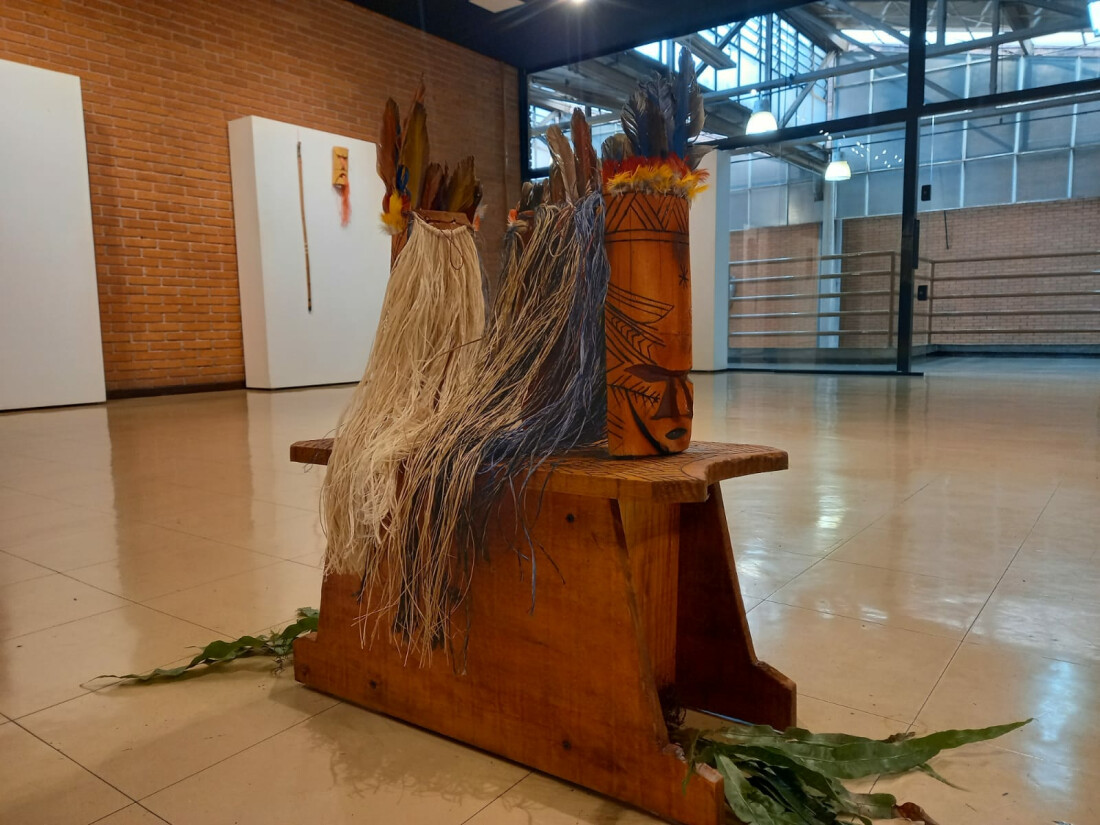 Exposição 'Abril Indígena' destaca cultura e espiritualidade dos Miniãs