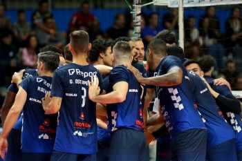 Suzano Vôlei bate Itambé Minas e força 3° jogo nas quartas de final da Superliga