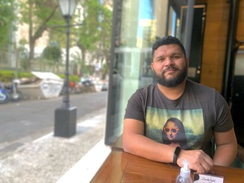 Mais que 'Trintou': Como  Anderson Alexandre prova que a Maturidade é o Novo Hype nas Redes Sociais